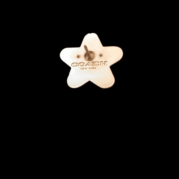 Coach New York Star Enamel Pin - Picture 3 of 5